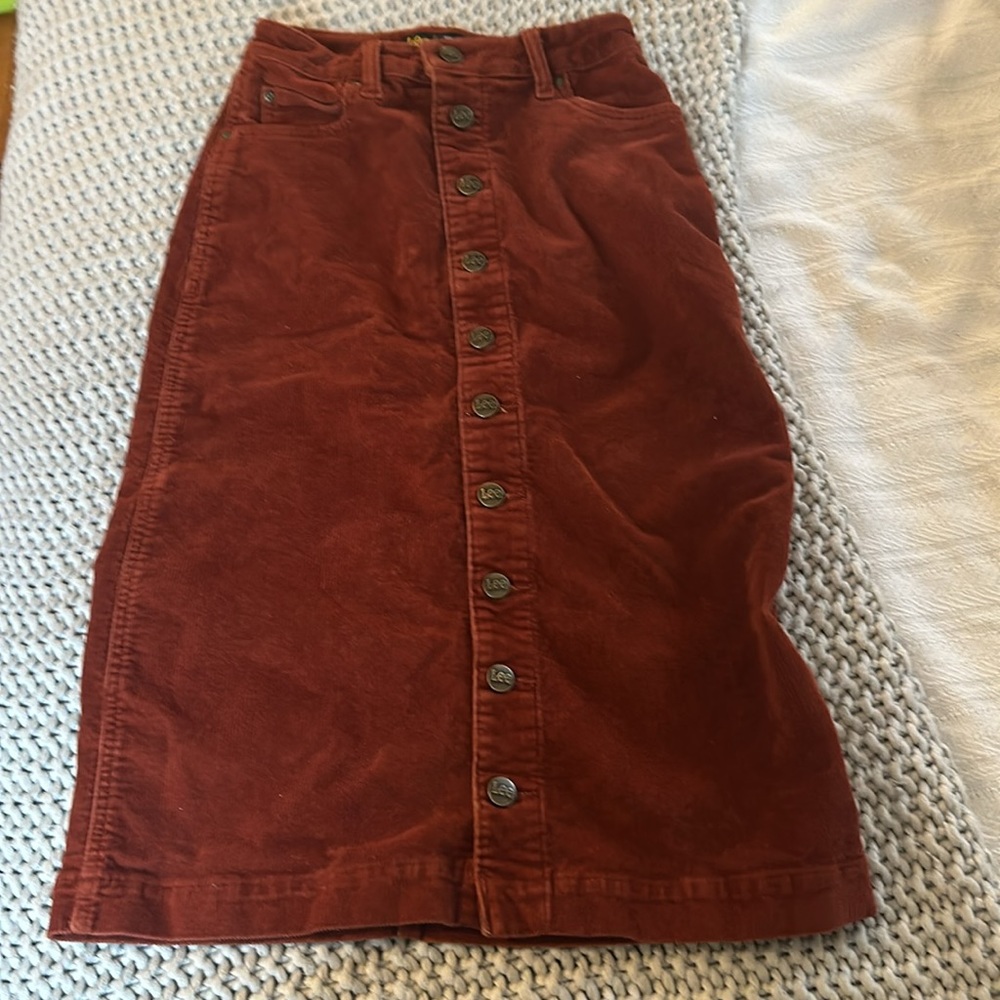 Lee Corduroy High Rise Midi Skirt (size 27)